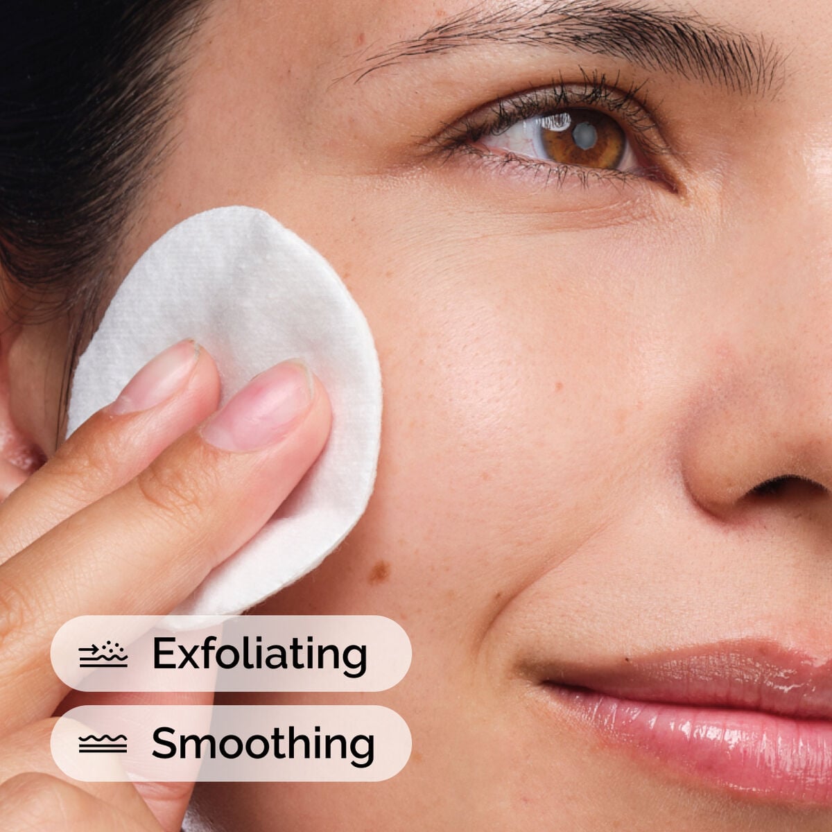 glycolic-acid-7-exfoliating-toner-e7 ord-glycolic-acid-exfoliating-toner-model-application-with-benefits.jpg