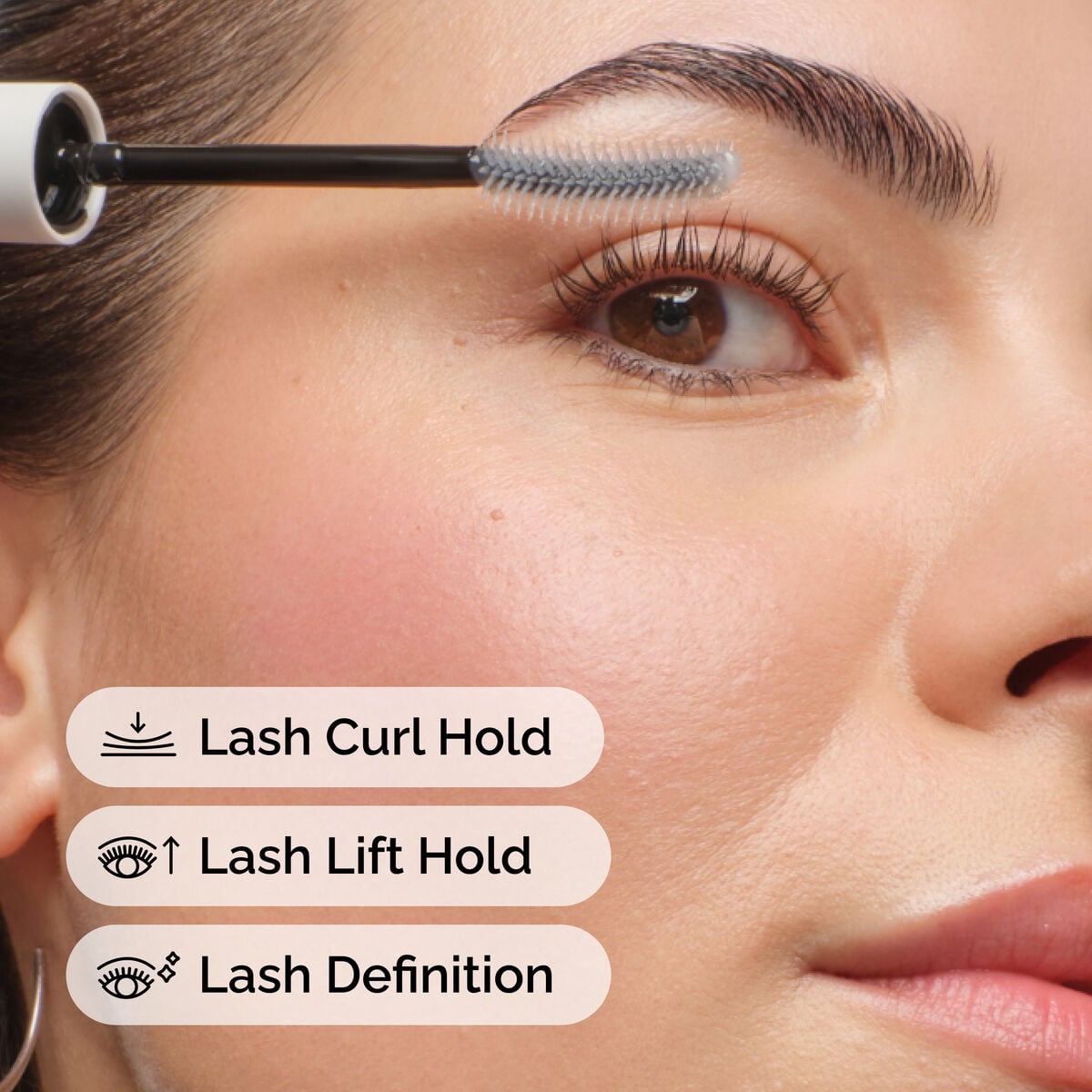 lash-curl-finisher-c1 ord-lash-curl-finisher-model-application-with-benefits.jpg