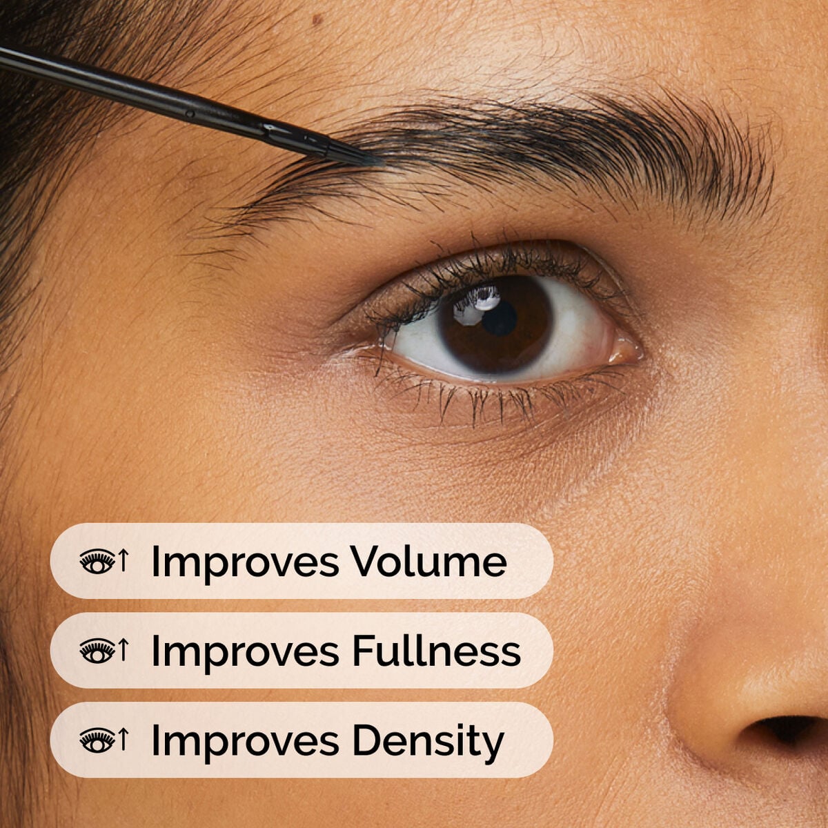 multi-peptide-lash-and-brow-serum-f0 ord-multi-peptide-lash-brow-model-application-with-benefits.jpg