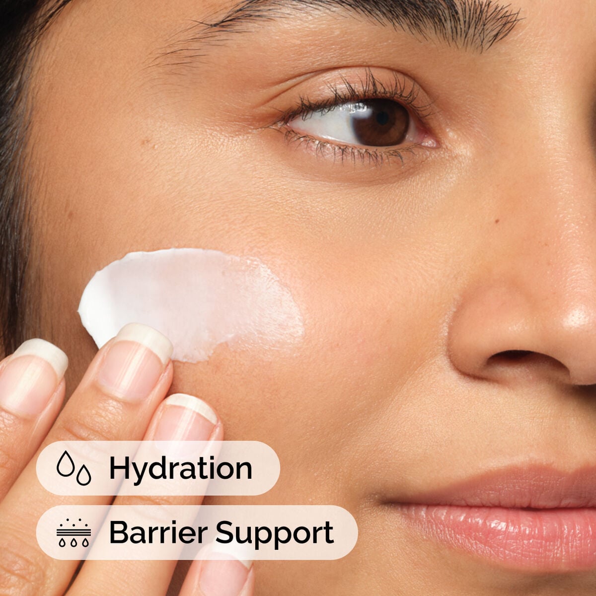 natural-moisturizing-factors-ha-d7 ord-natural-moisturizing-factors-ha-model-application-with-benefits.jpg